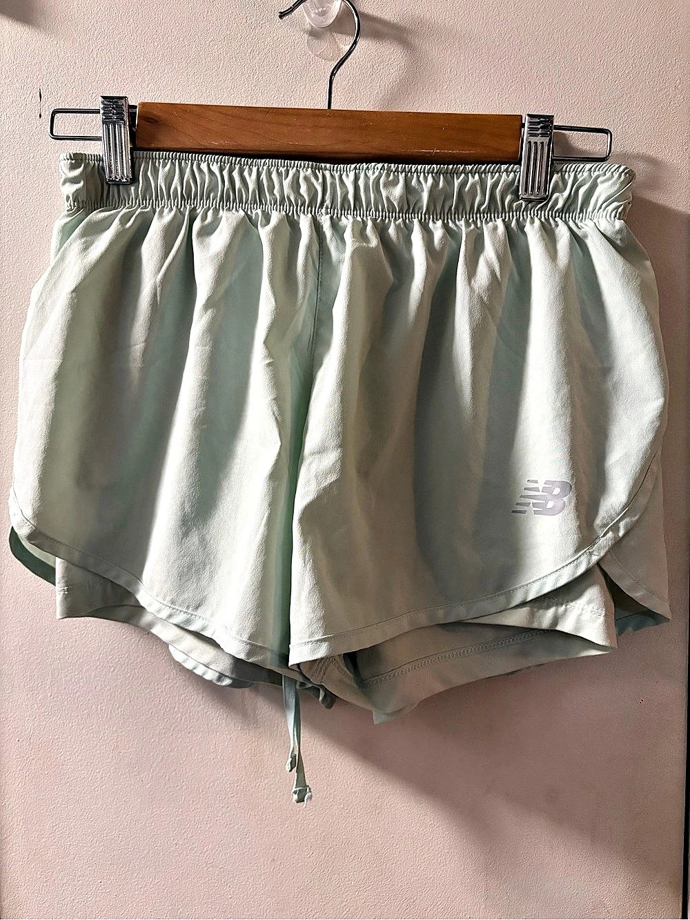 New Balance Women's Athletic Shorts in Green Size Small